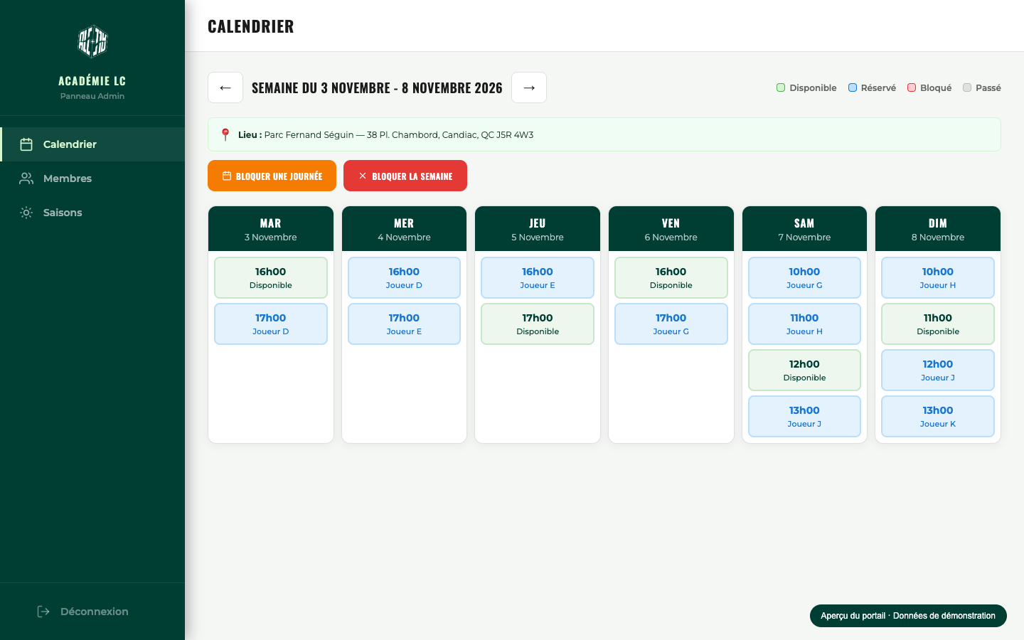 Booking calendar — demo data